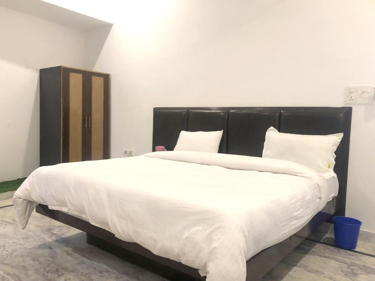 Shivanta Residency Hotel