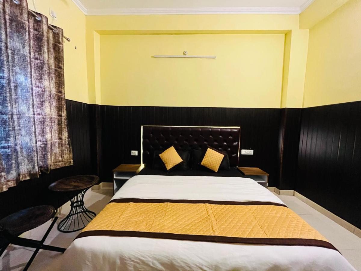 Hotel Manohar Rishikesh