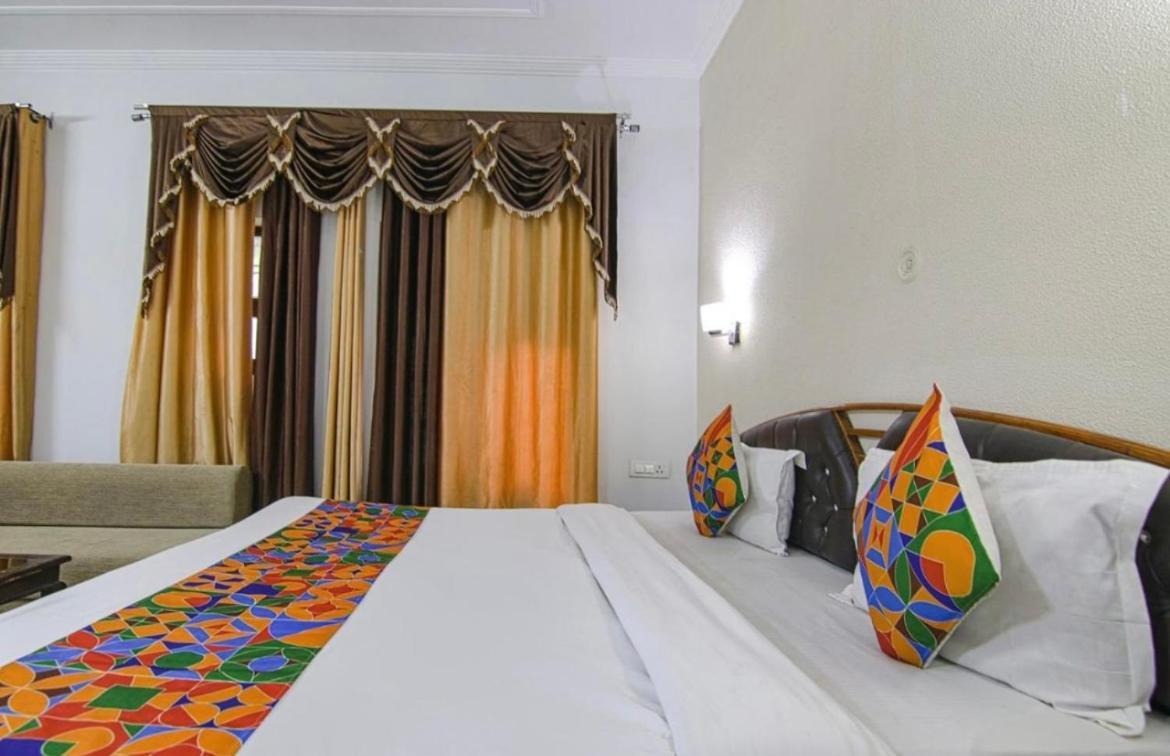 4 Hostel *