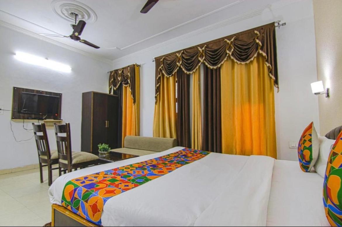 4 * Rishikesh