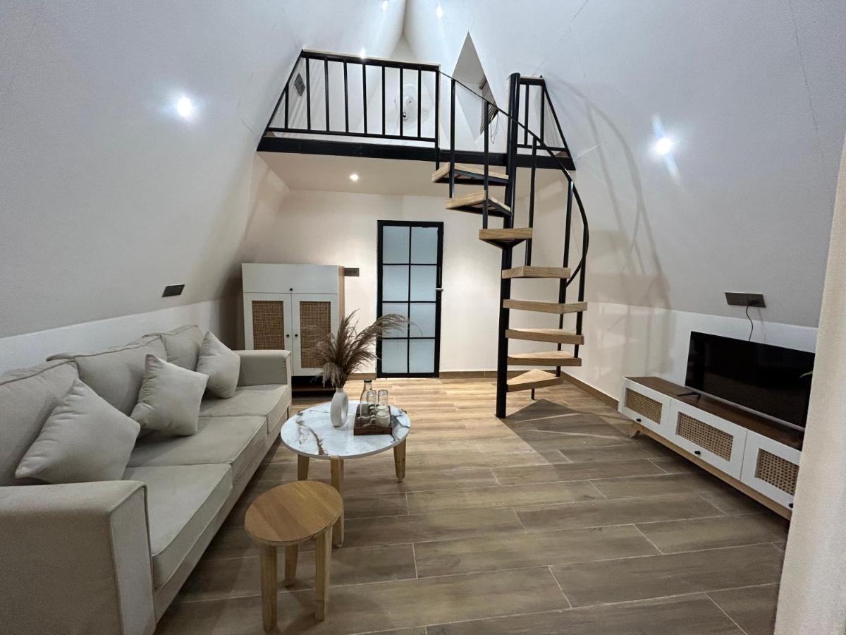 The Alchemist House Resort *