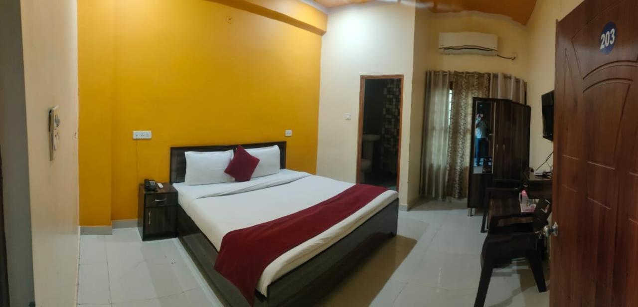 Hotel Suraj 2*