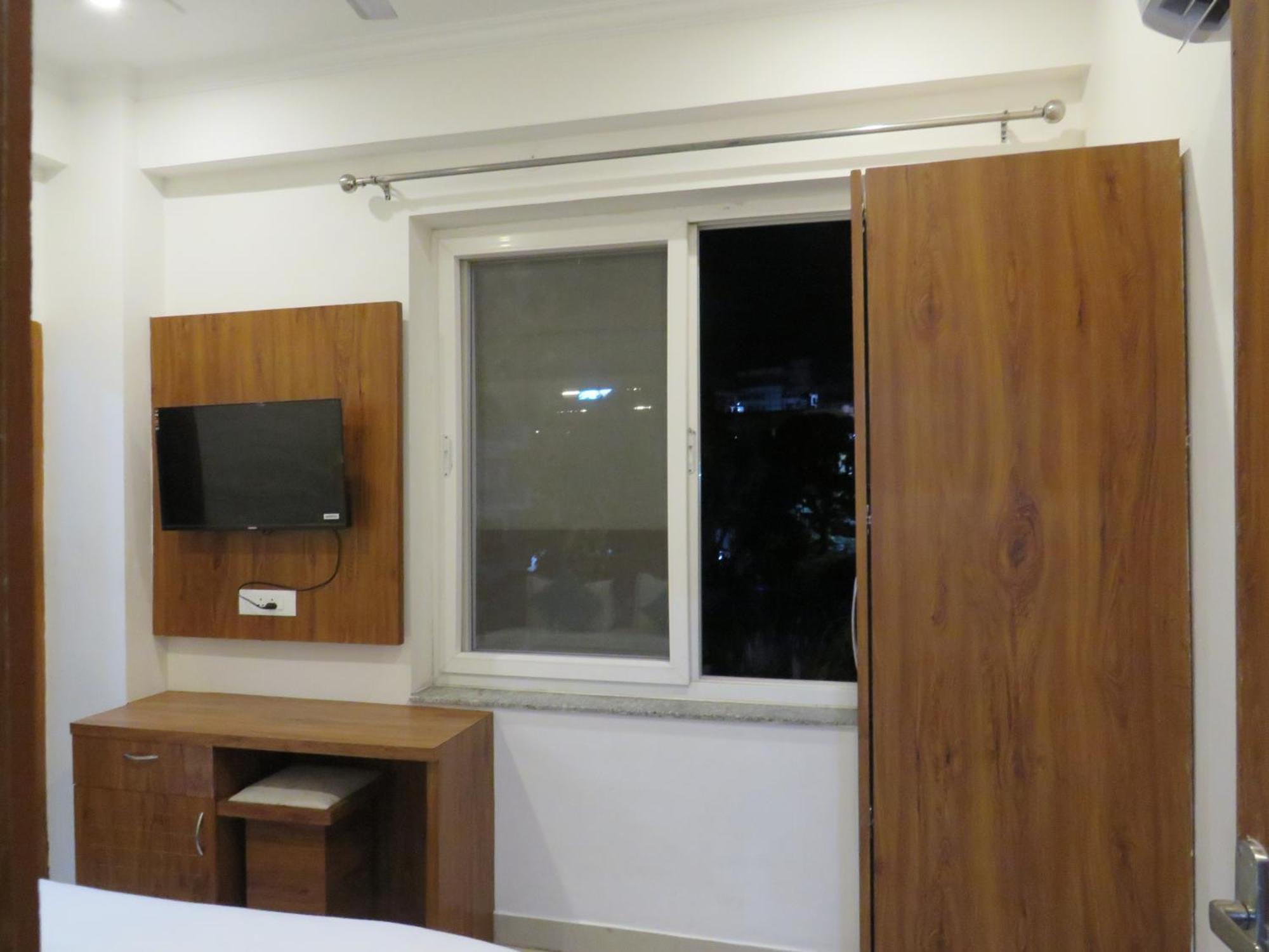 Hotel Namami Tapovan