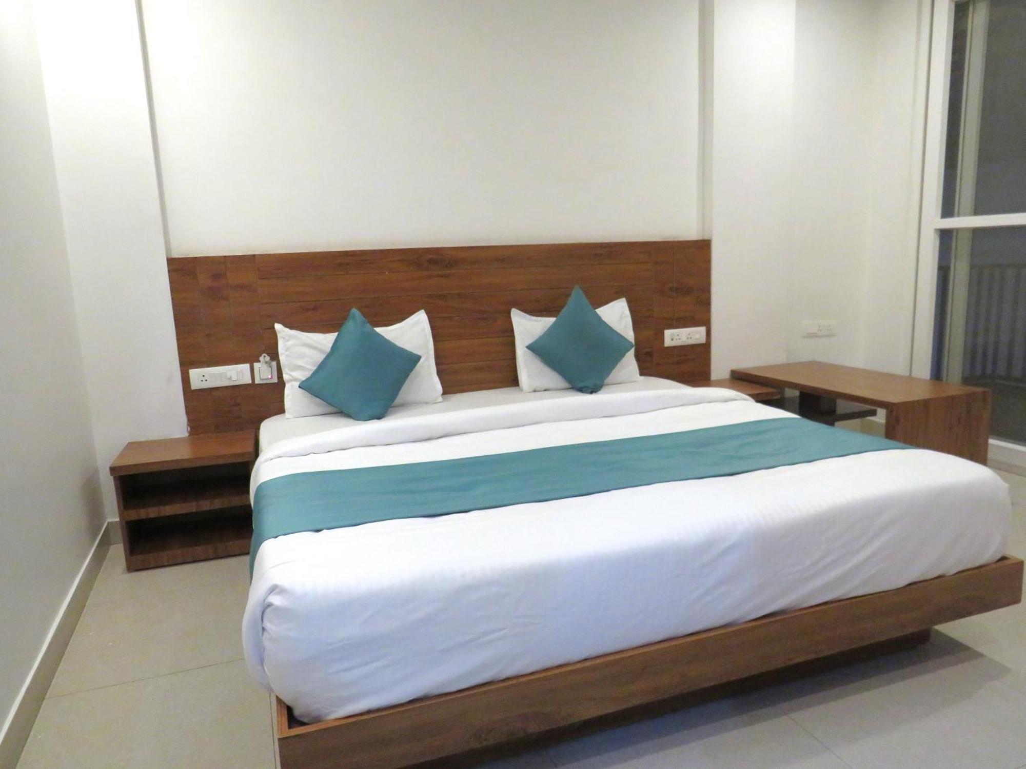 Hotel Namami Tapovan 2* Rishikesh