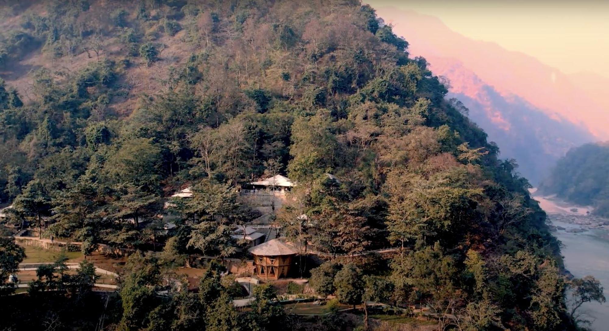 Resort Oneness By Ganga Kinare - A Luxury Wilderness