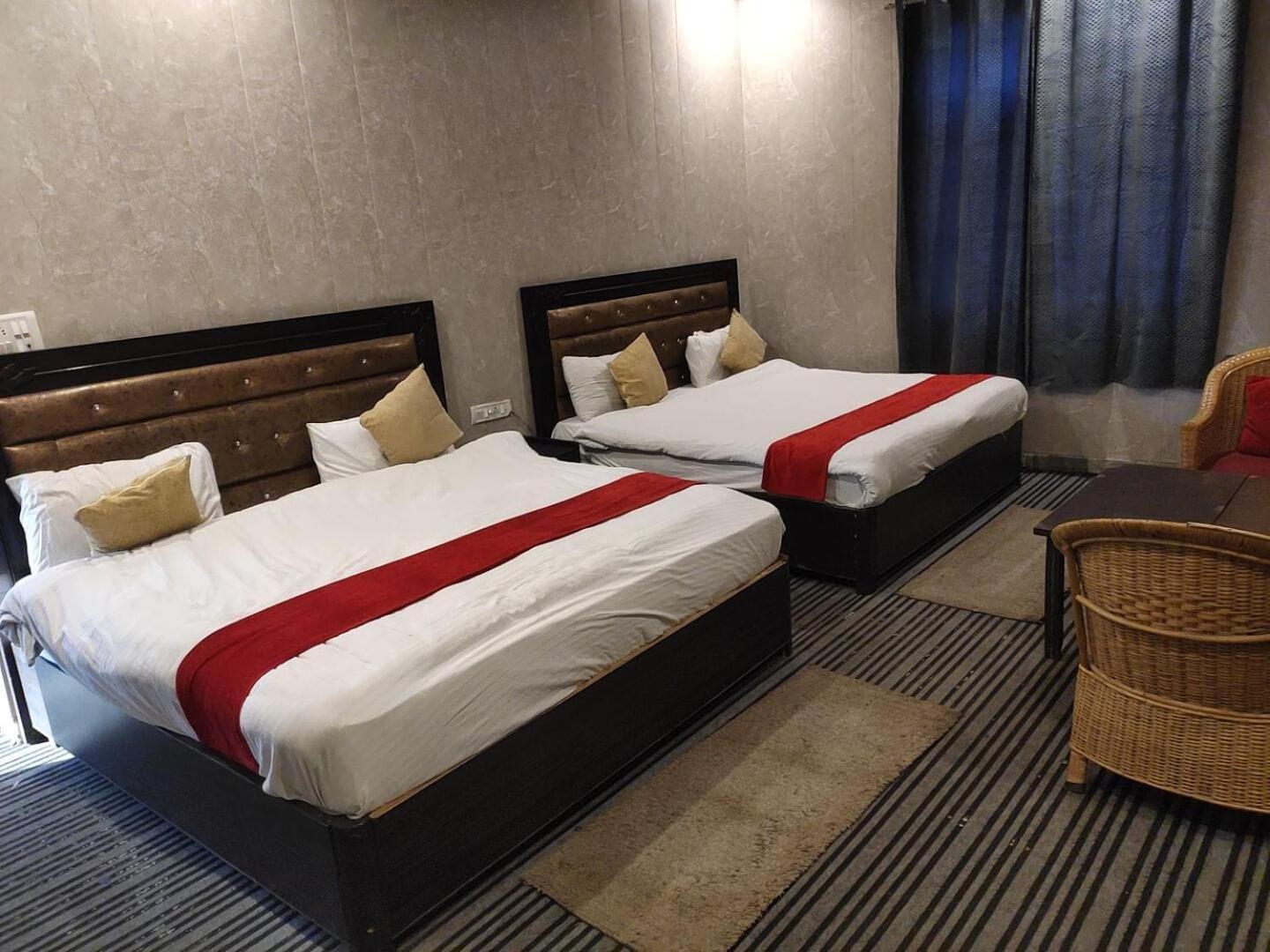 Hotel Grand Haveli