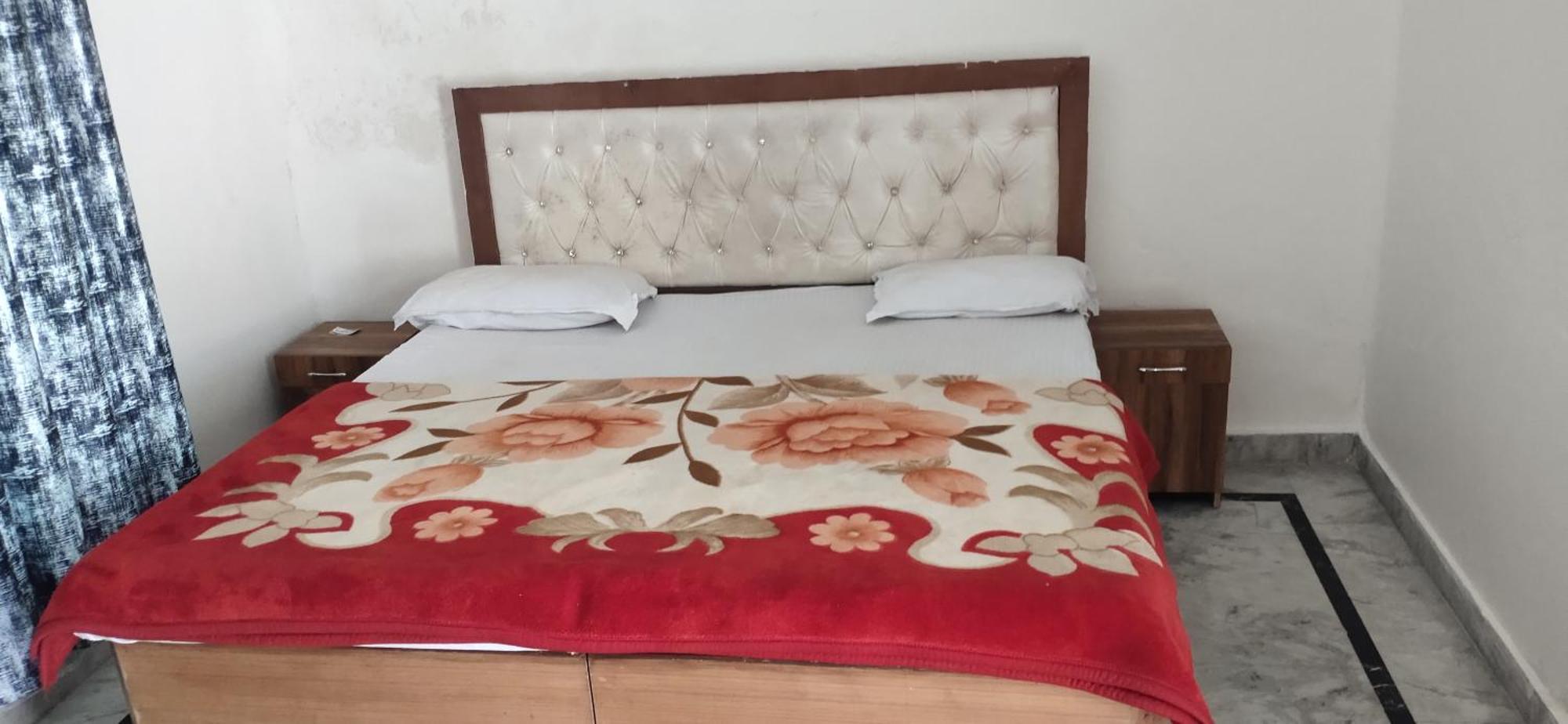 Govind * Rishikesh