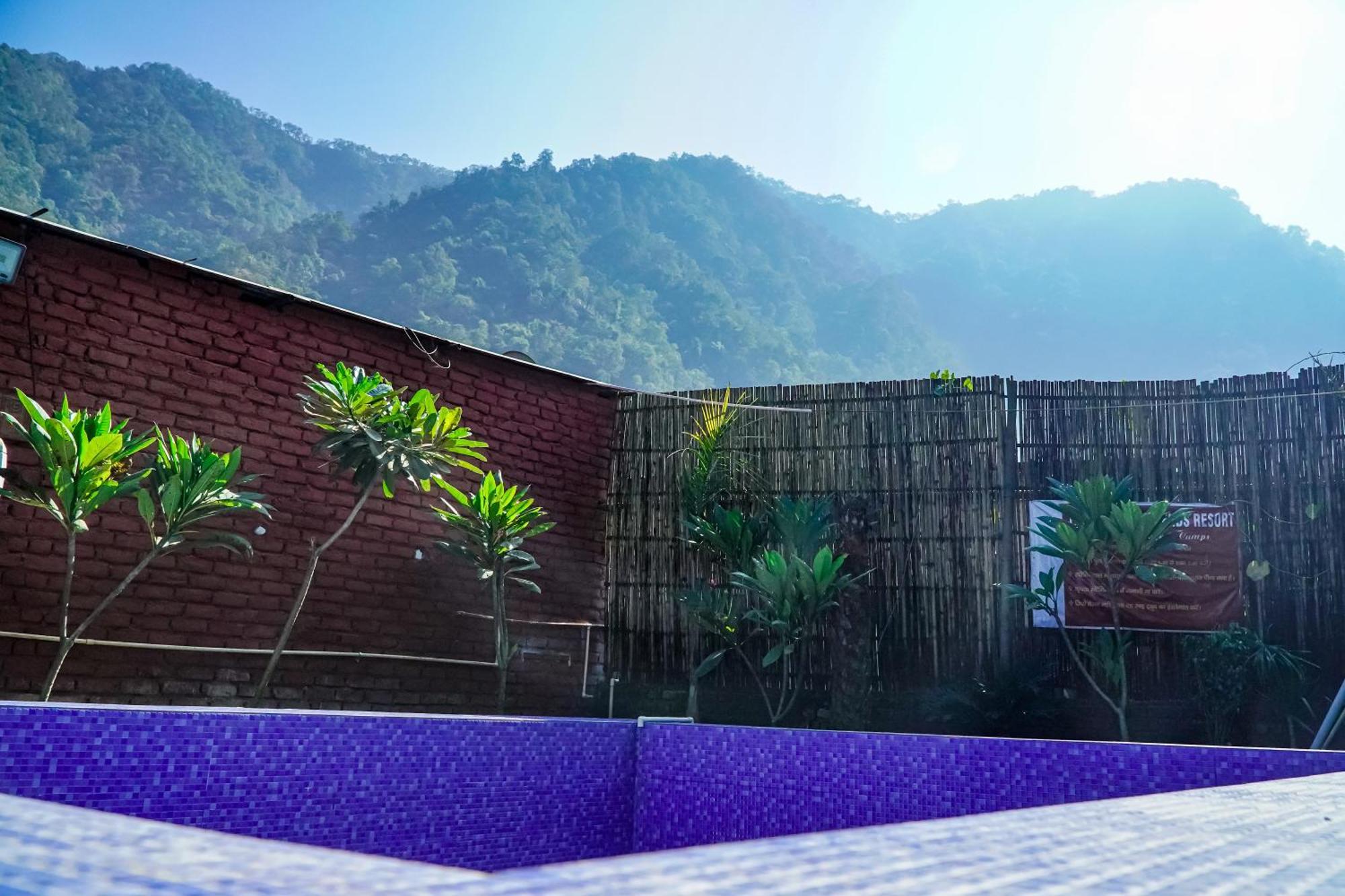 The Family And Friends Resort Rishikesh Resort *