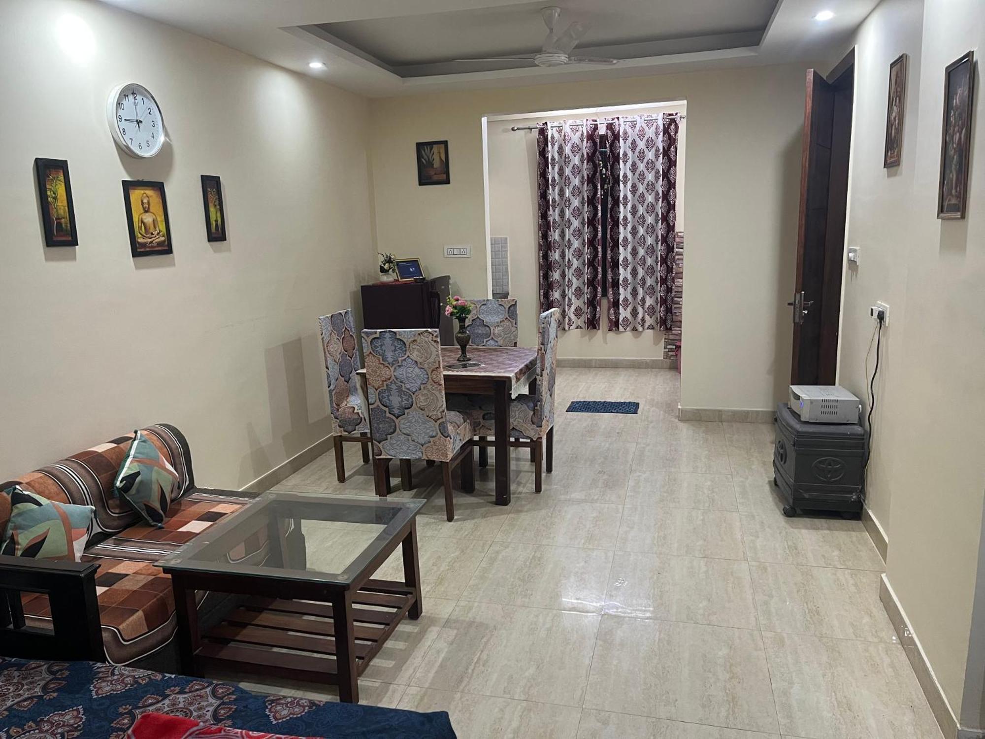 Apartment Budget Friendly 1 Bhk Luxury *