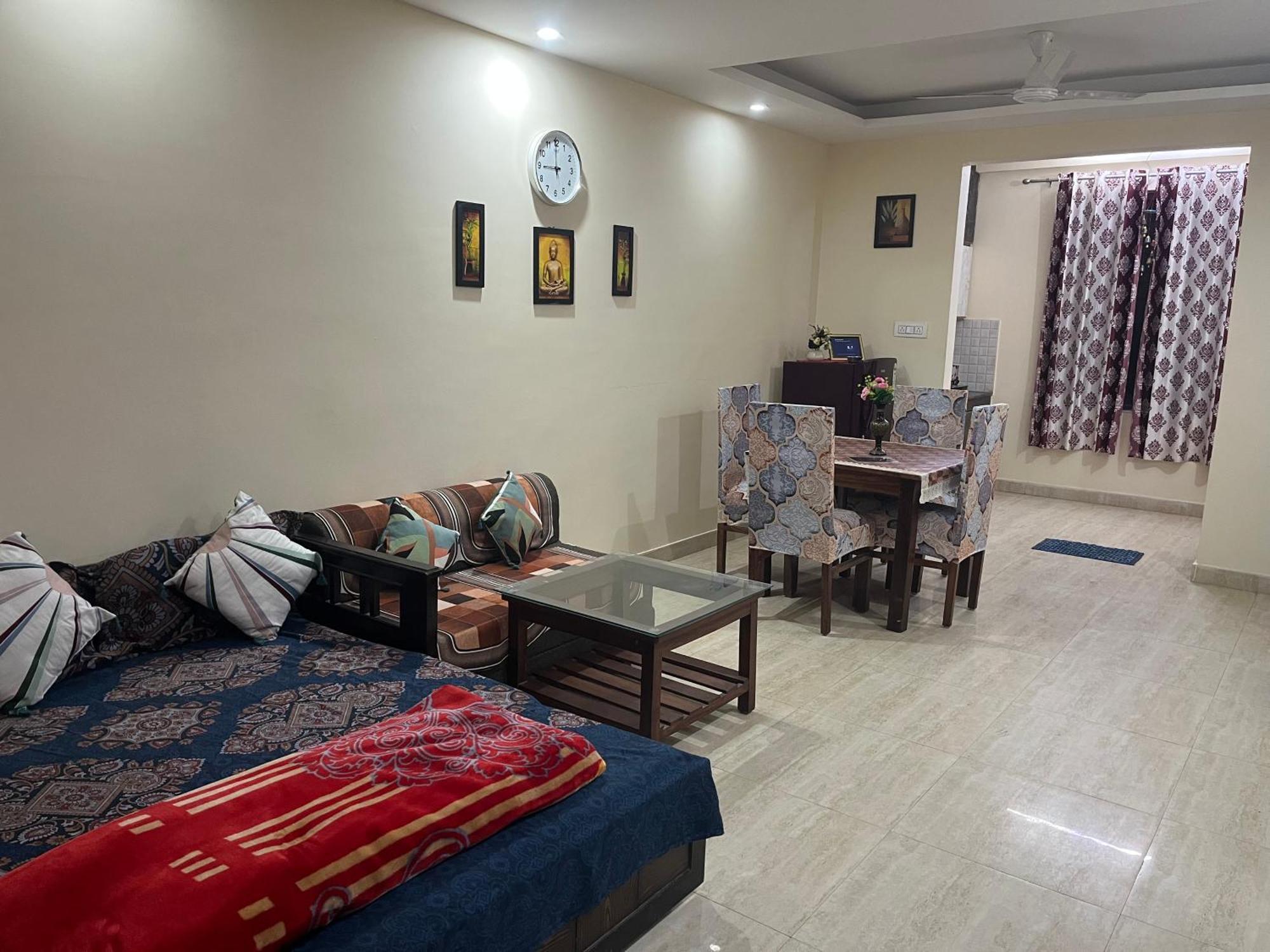 Apartment Budget Friendly 1 Bhk Luxury *