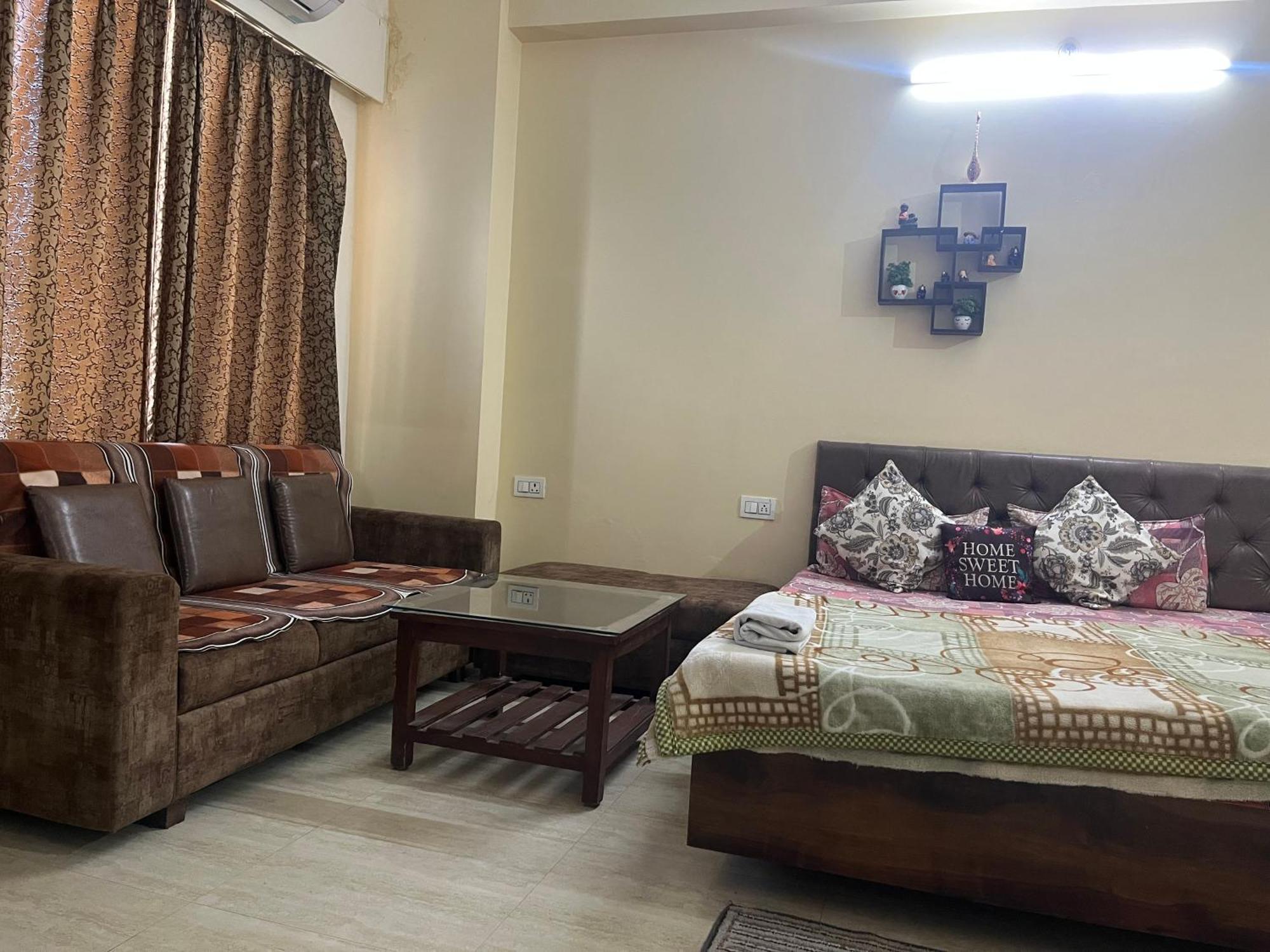 Apartment Budget Friendly 1 Bhk Luxury
