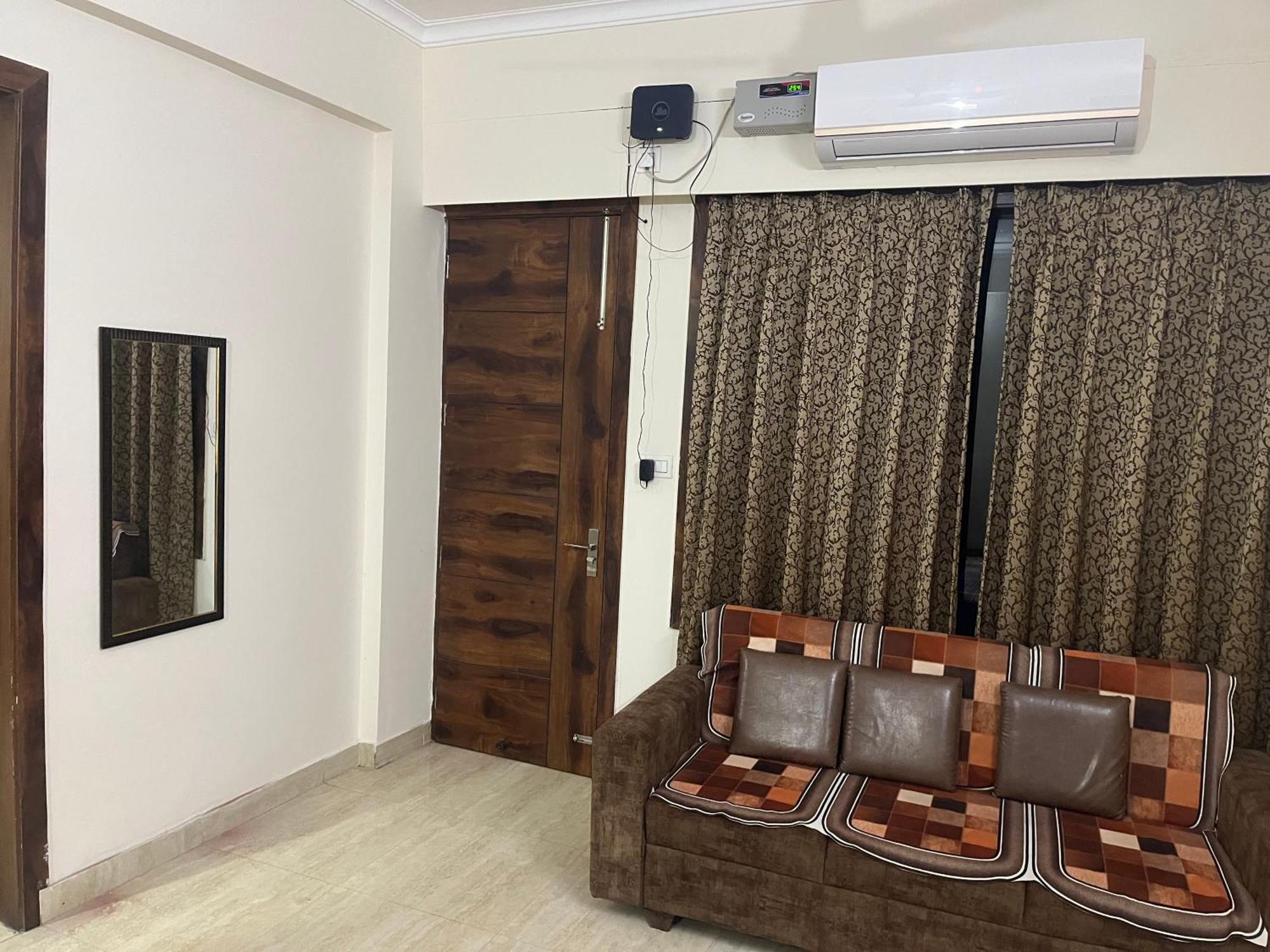 Apartment Budget Friendly 1 Bhk Luxury