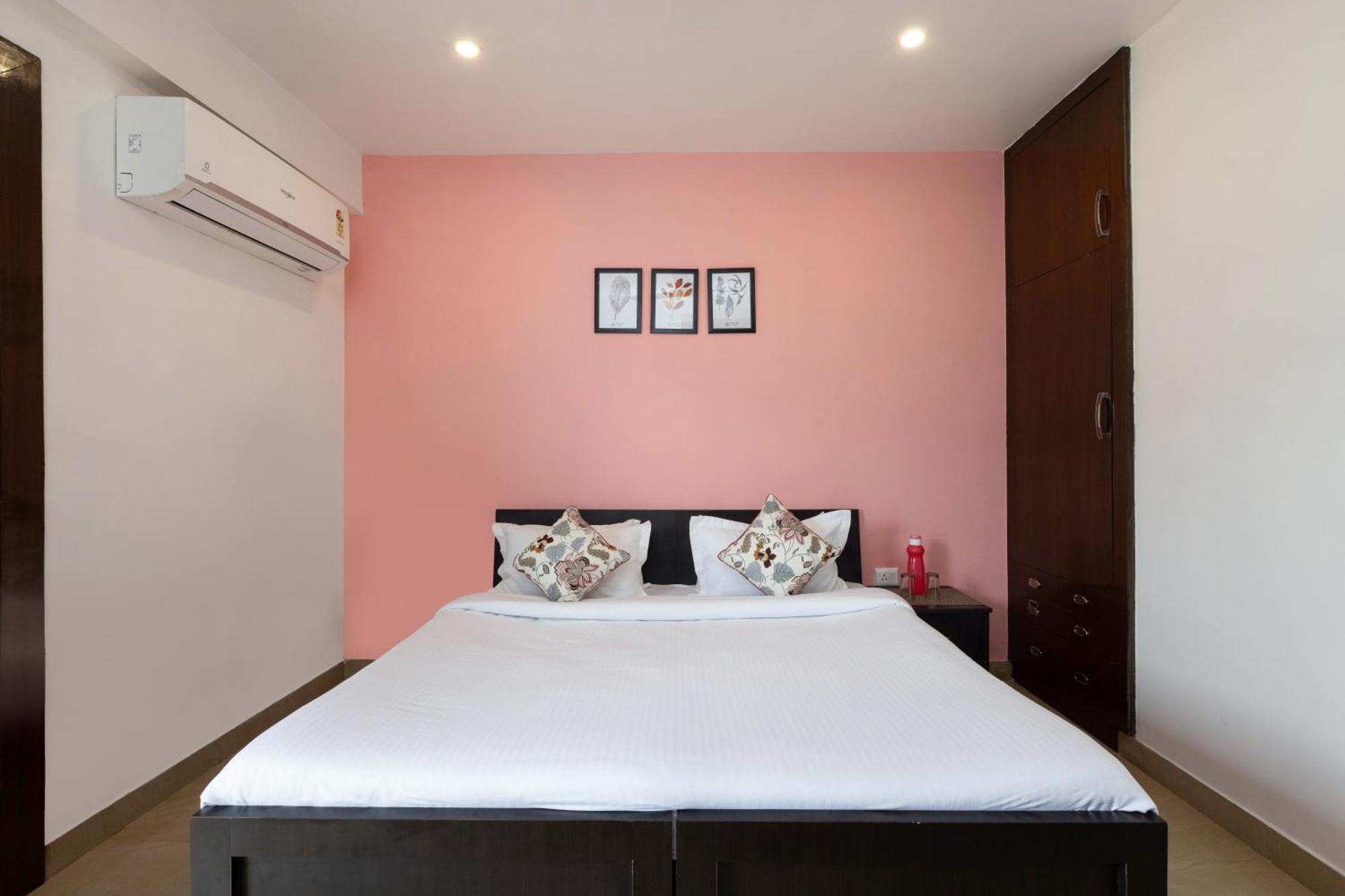Rose 3bhk By Wabi Sabi With Private Balcony Apartment