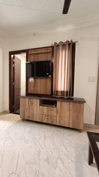85 The Ganges 2 Bhk For Apartment *