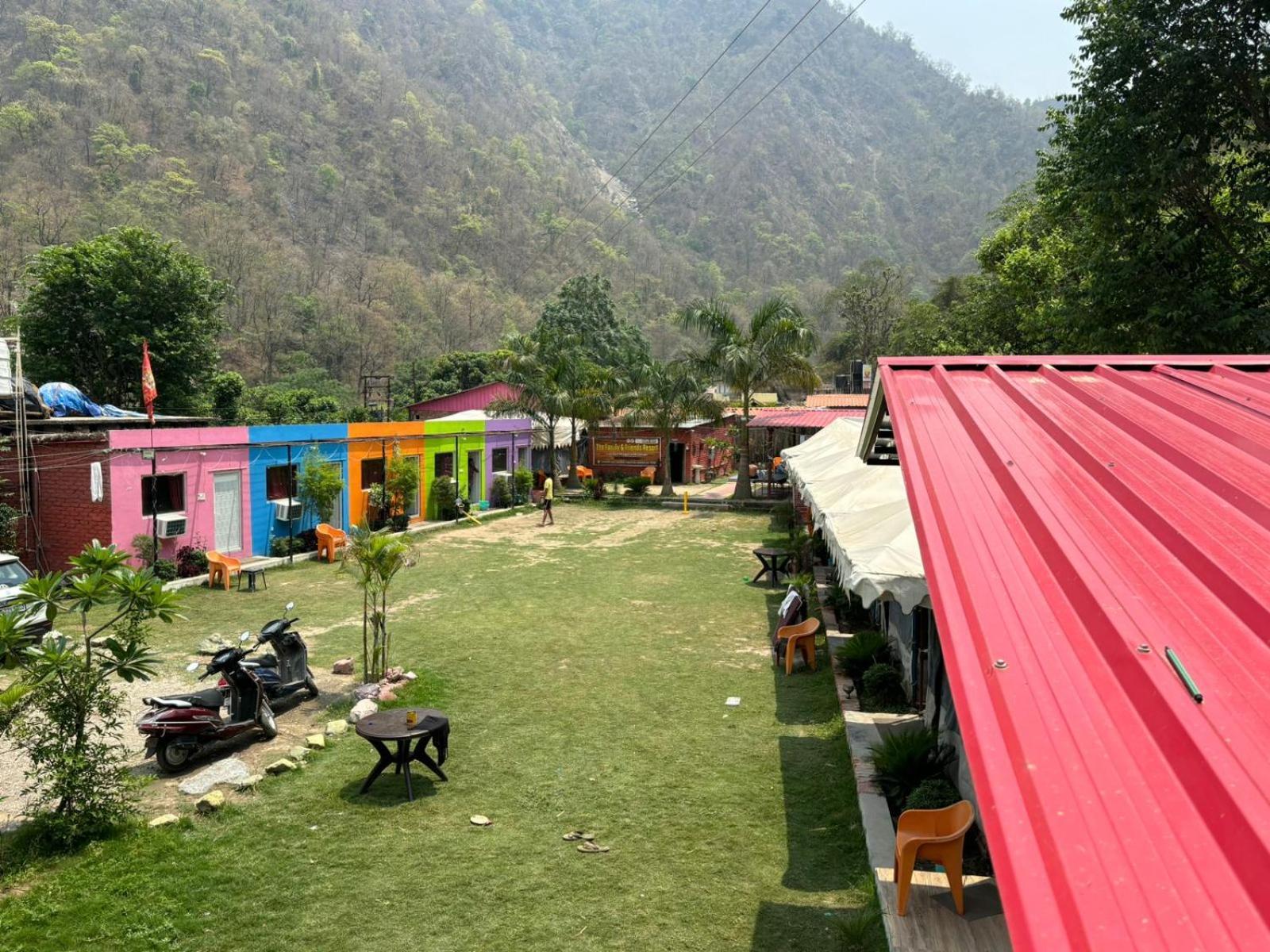 The Family And Friends Resort Rishikesh