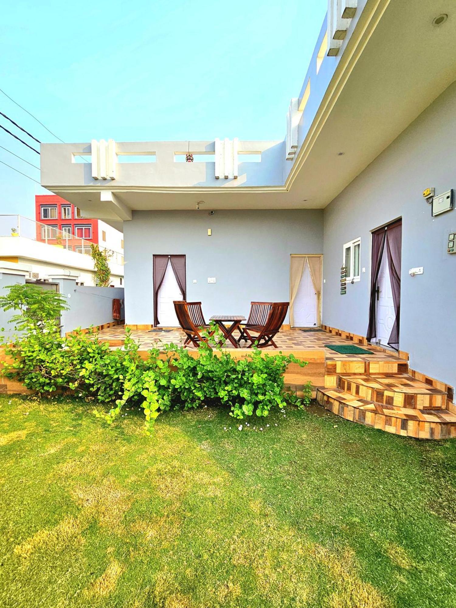 Homestay Blissful Townhouse *