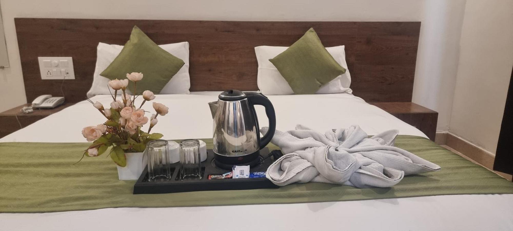 Around Stays-traveler's Choice Tapovan Hotel Rishikesh