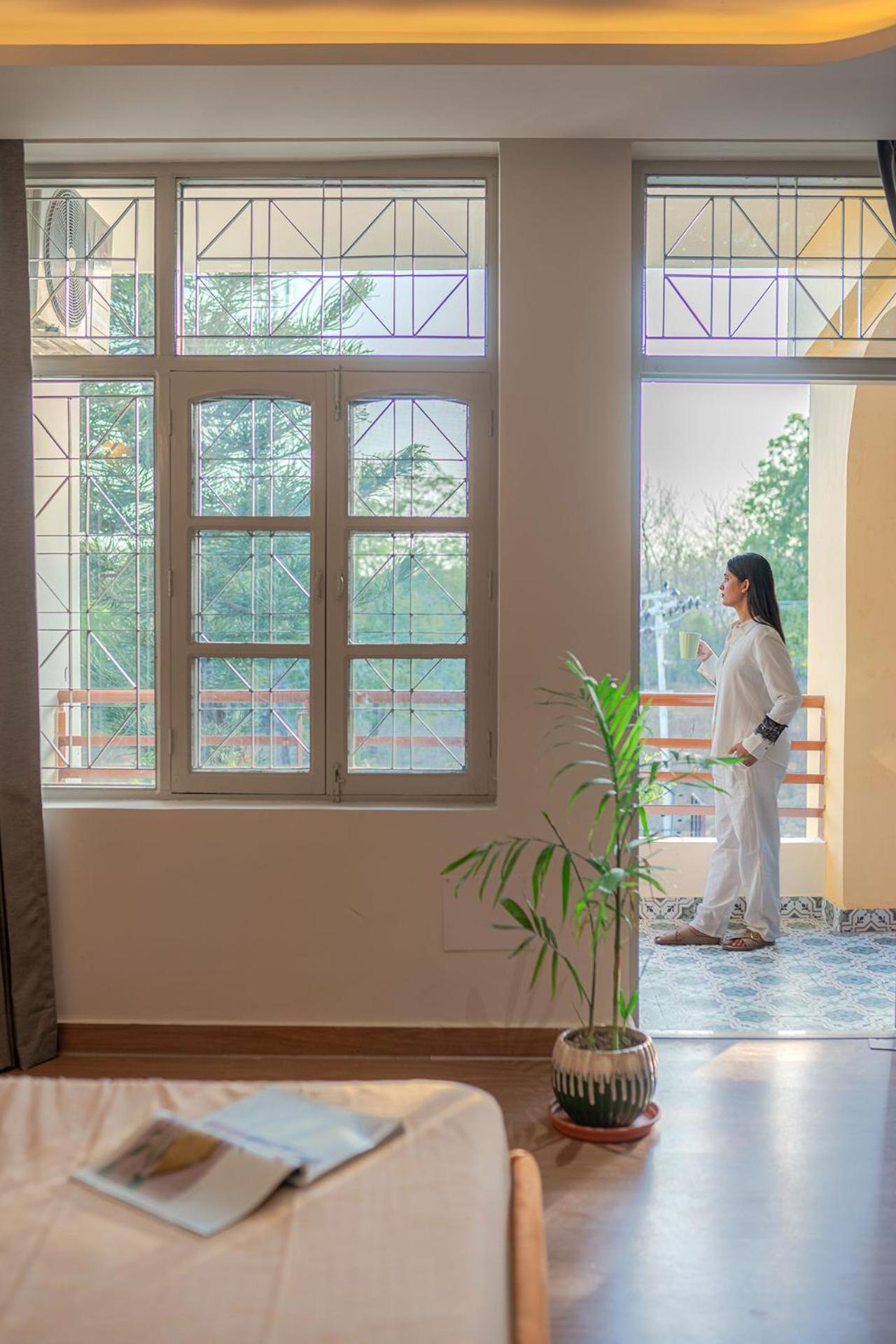 Ganga's Jewel - Breakfast Included At By Stayvista