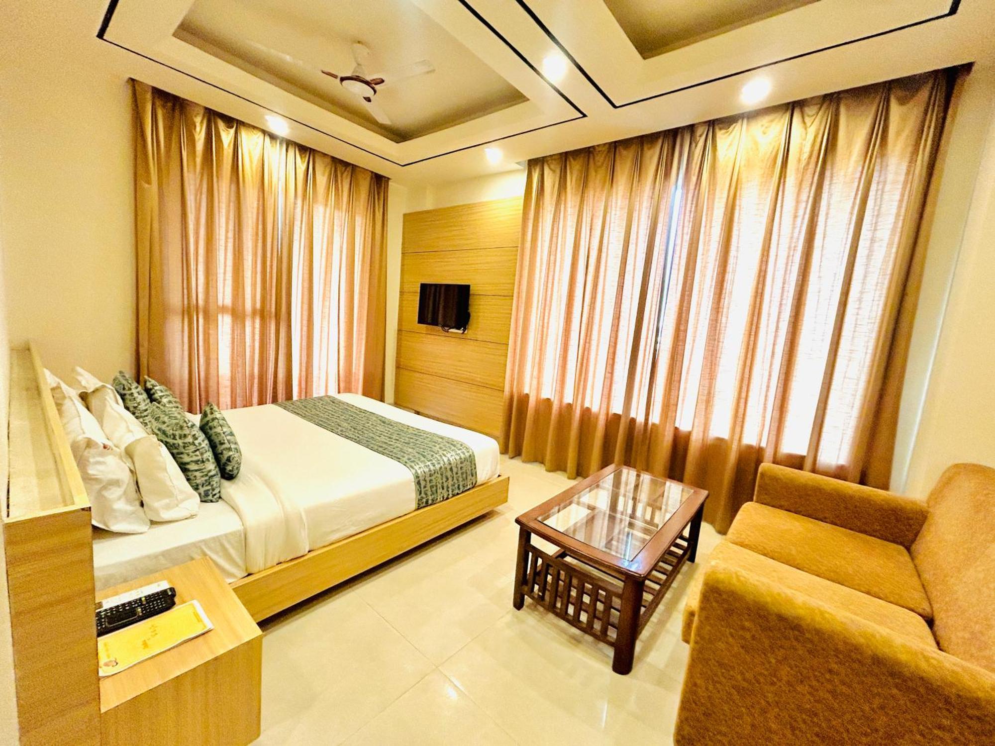 Hotel Aqua Vibes 3*