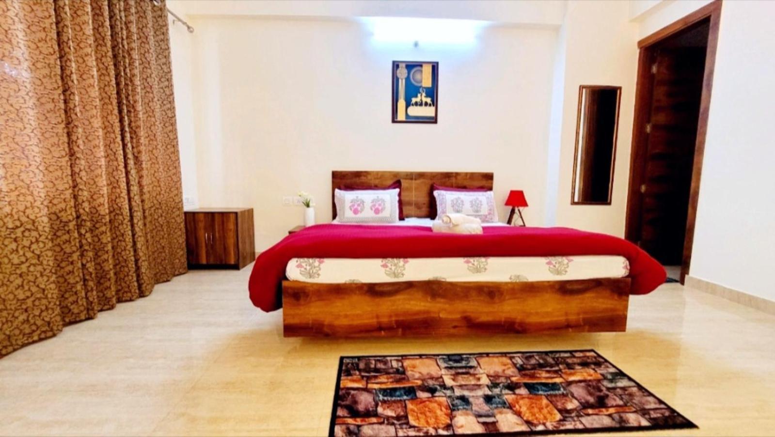 Yogvan Holidays 1bhk Tapovan *