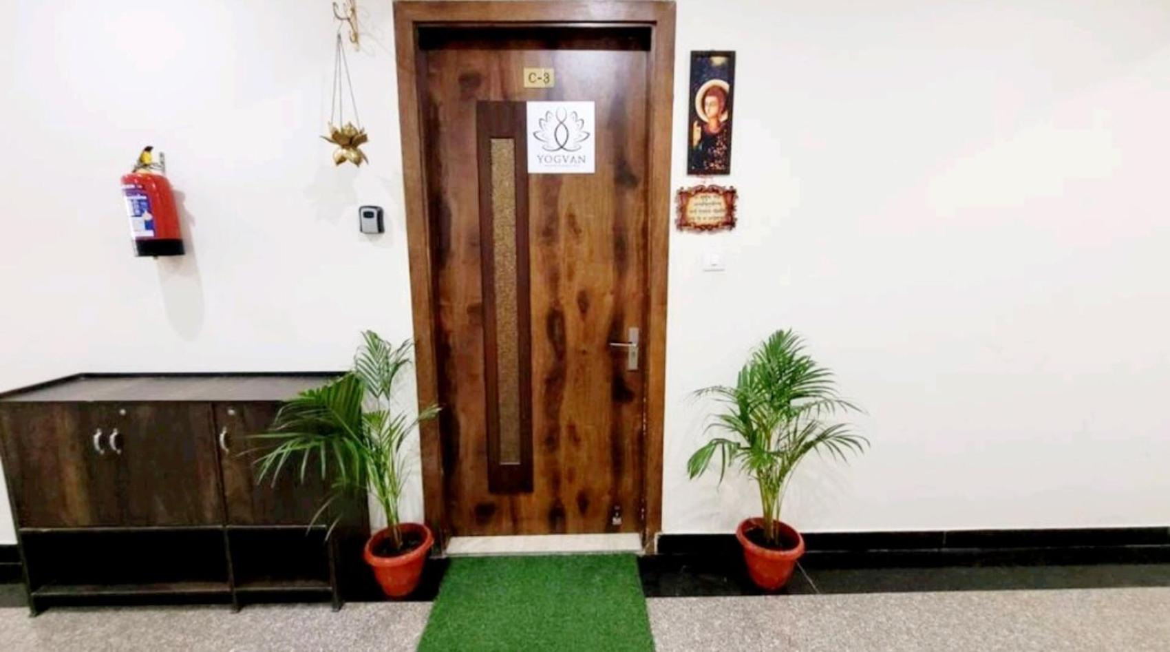 Apartment Yogvan Holidays 1bhk Tapovan Rishikesh