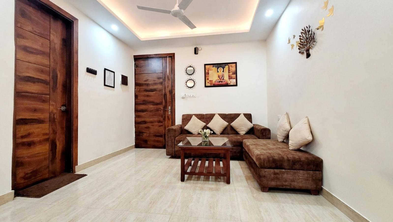 Apartment Yogvan Holidays 1bhk Tapovan