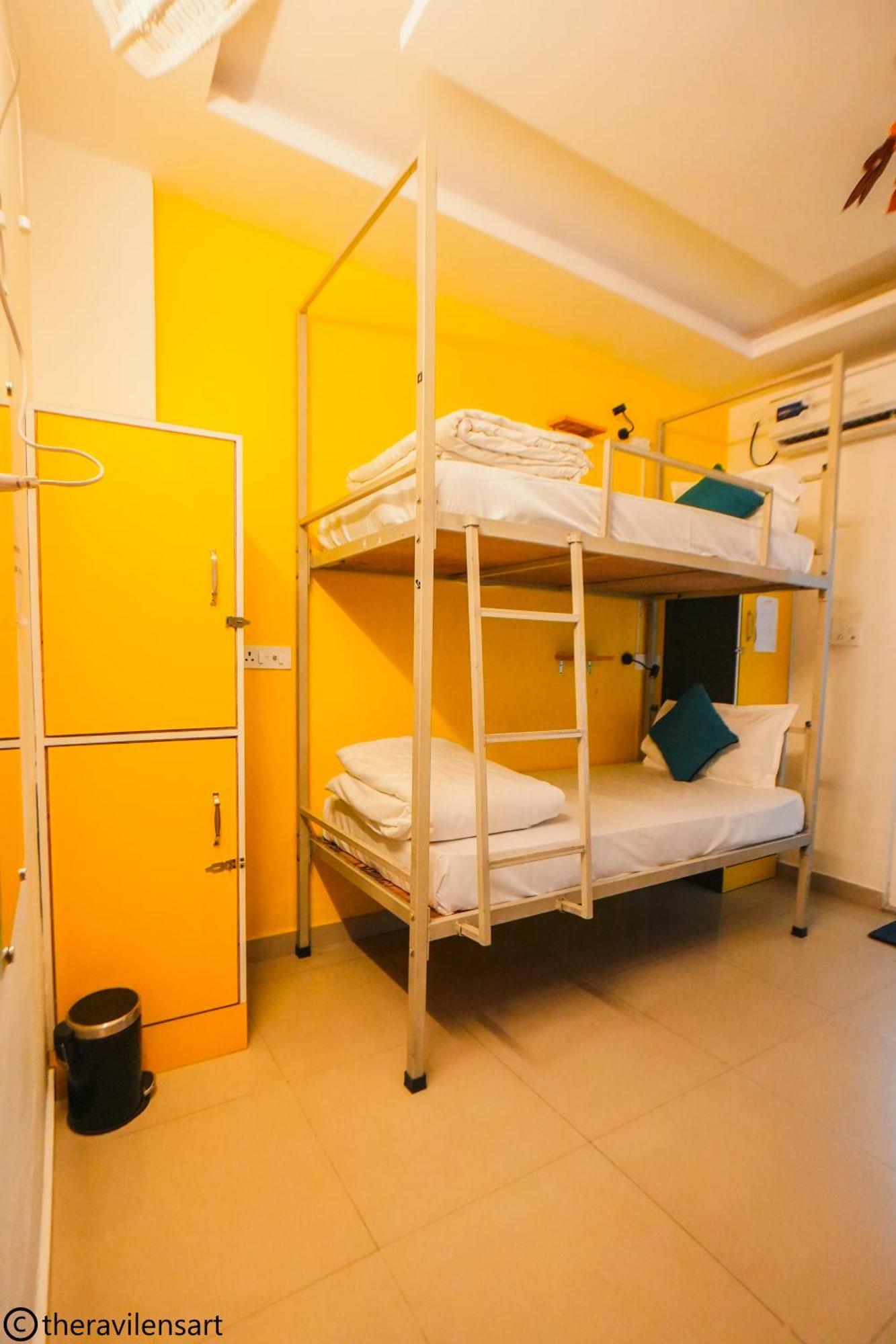 Hostel Hot - House Of Travellers,