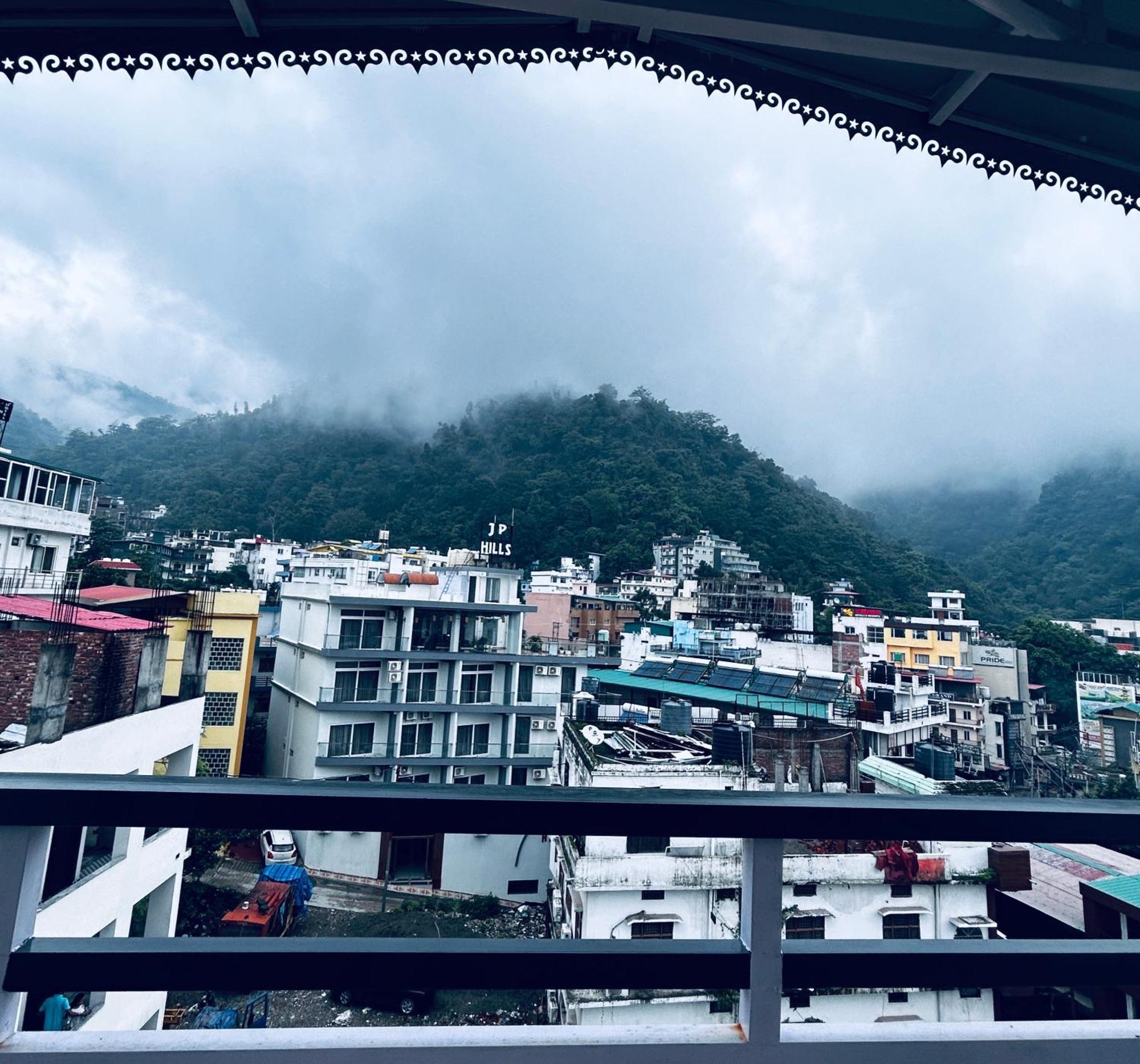Hostel Hotstel Rishikesh,tapovan *