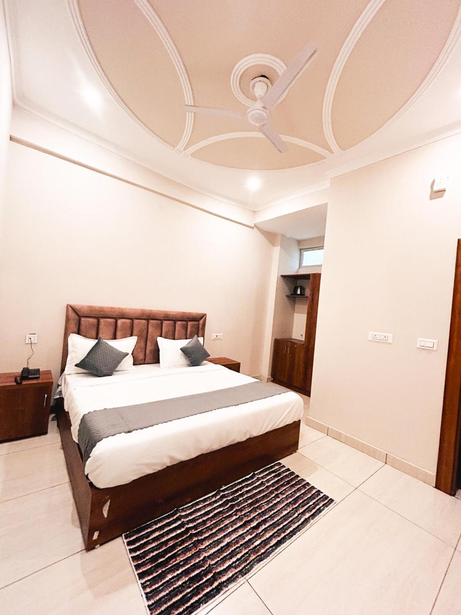 Hostel Hotstel Rishikesh,tapovan *