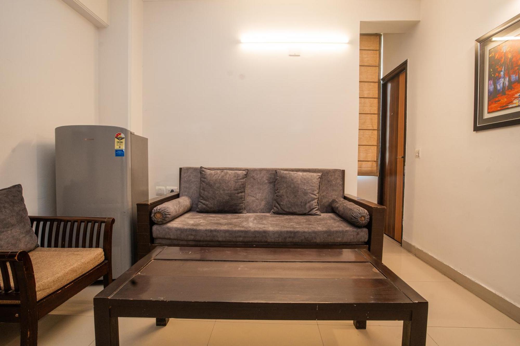 Luxury Aloha Apartments, *