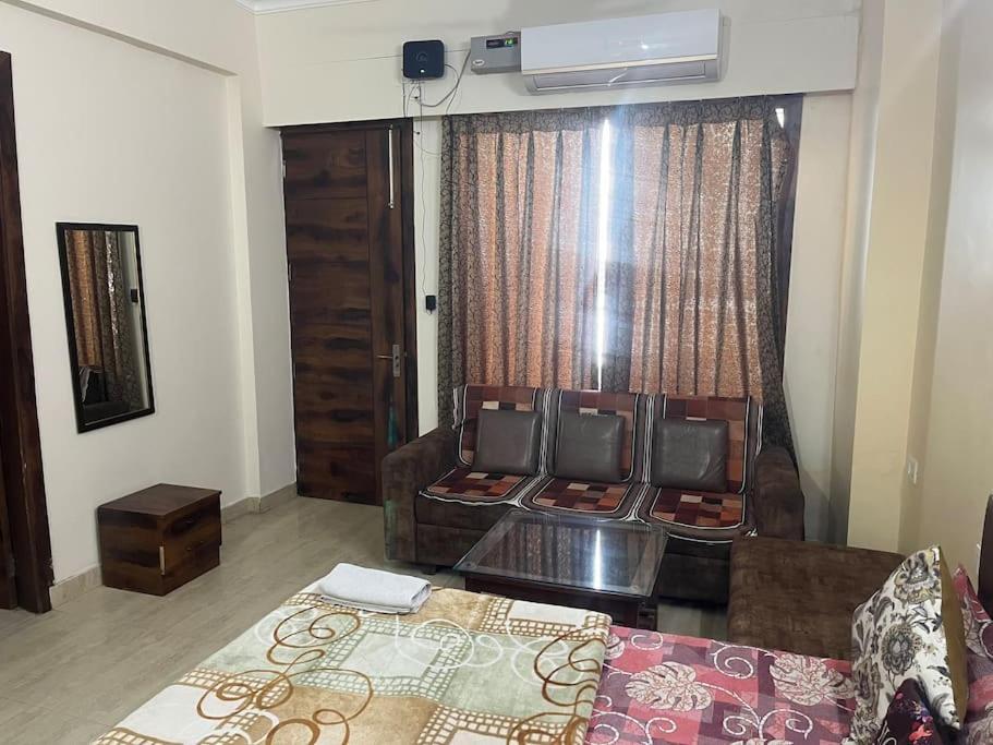 Apartment Deecon Valley City Escape 1bhk 2 Double Beds Lux Flat Tapovan Rishikesh