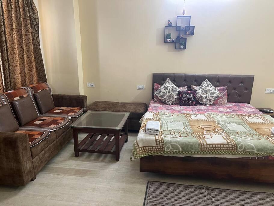 Deecon Valley City Escape 1bhk 2 Double Beds Lux Flat Tapovan Rishikesh