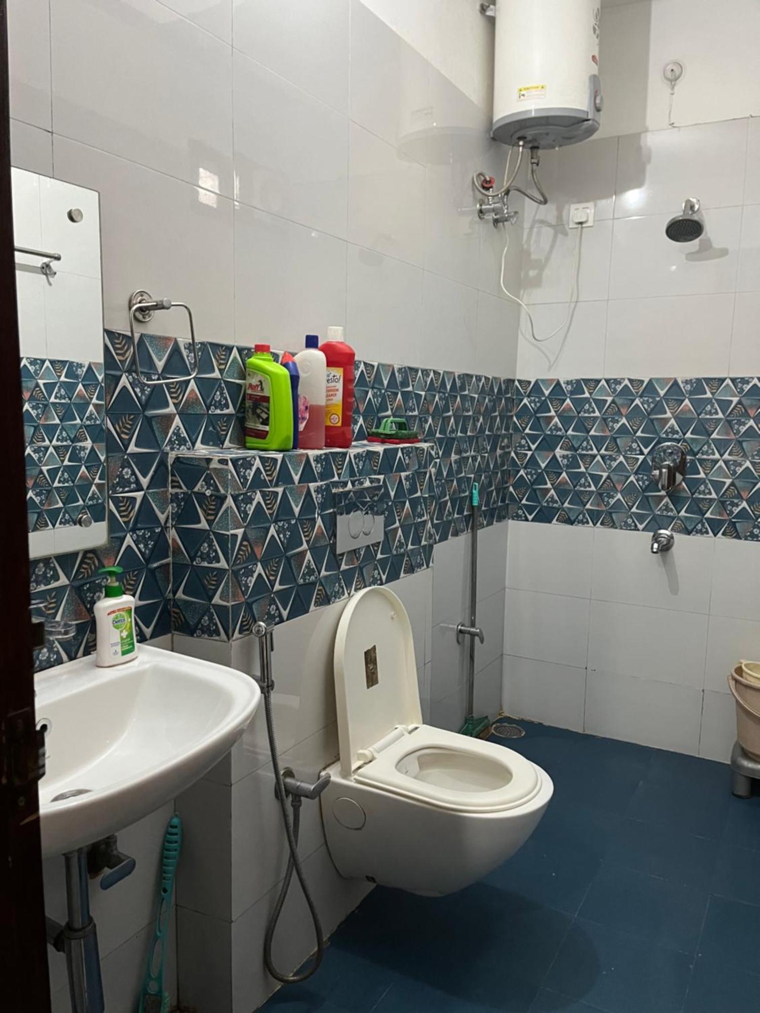 Apartment Pleasant Paradise 1bhk Flat Lift Parking Kitchen Tapovan Rishikesh