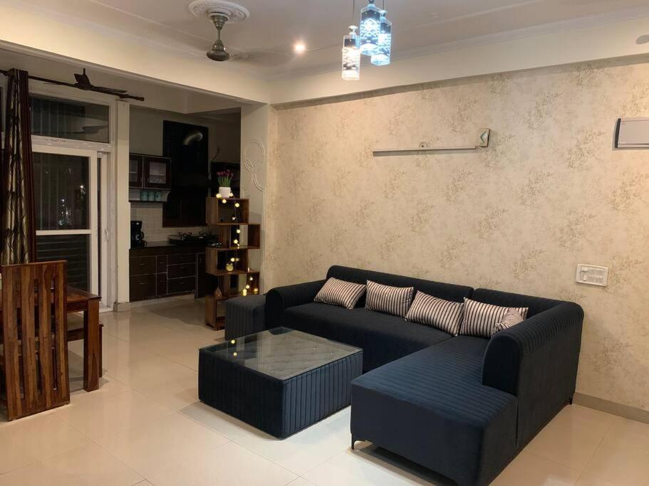 The Happy Avenue Ii 3 Bhk Apartment *