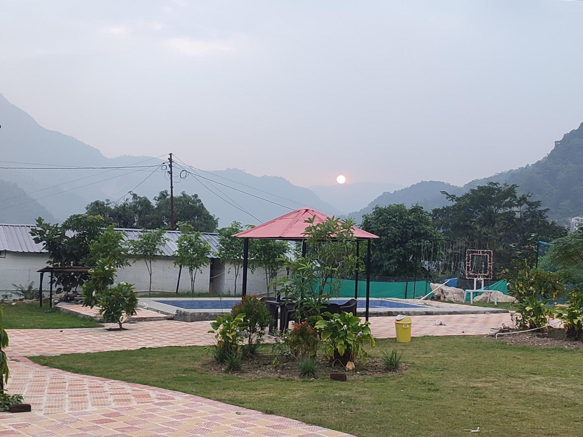 The Jungle Mist Campsite *