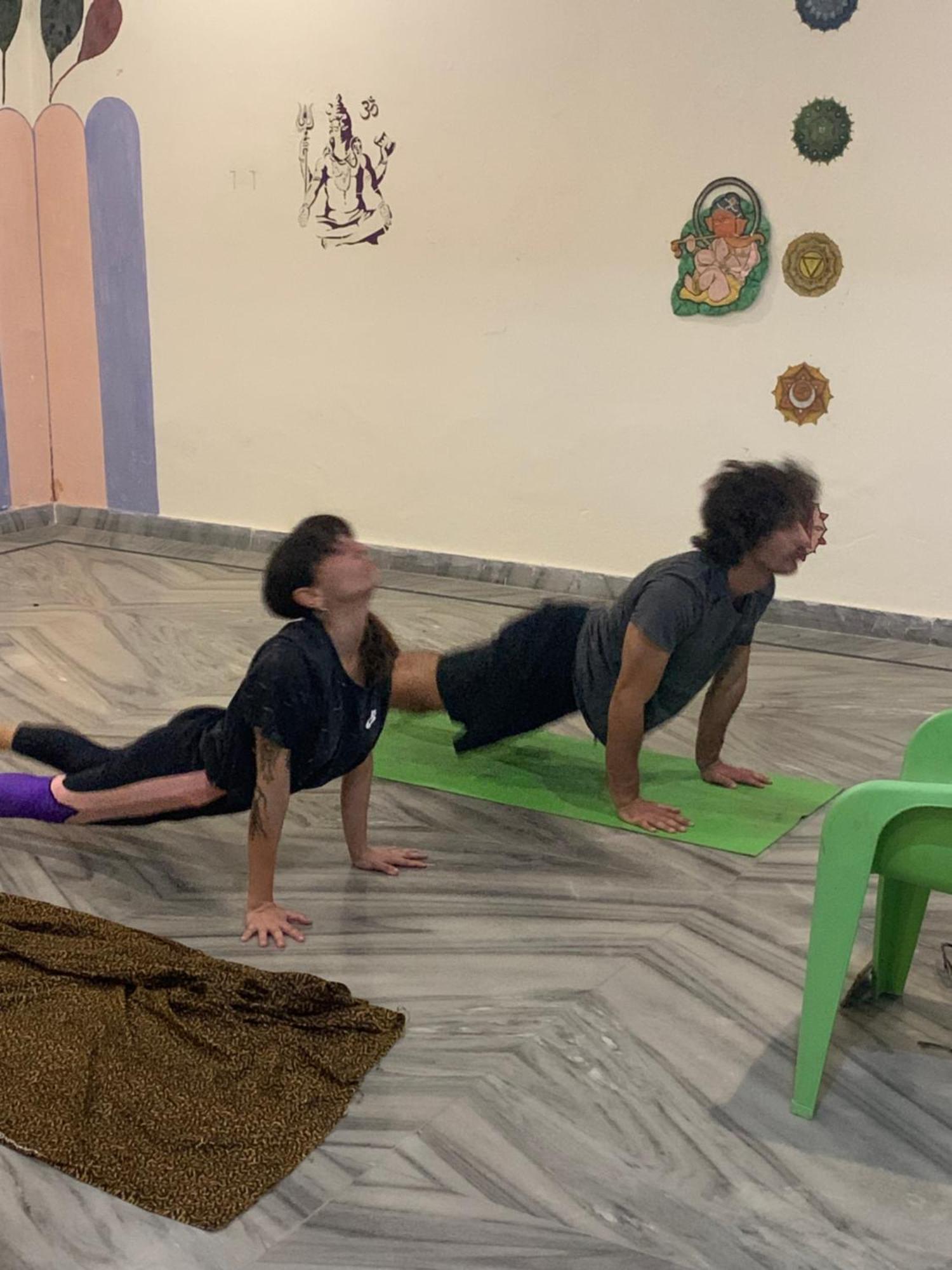 Yogis Ratan Palace *