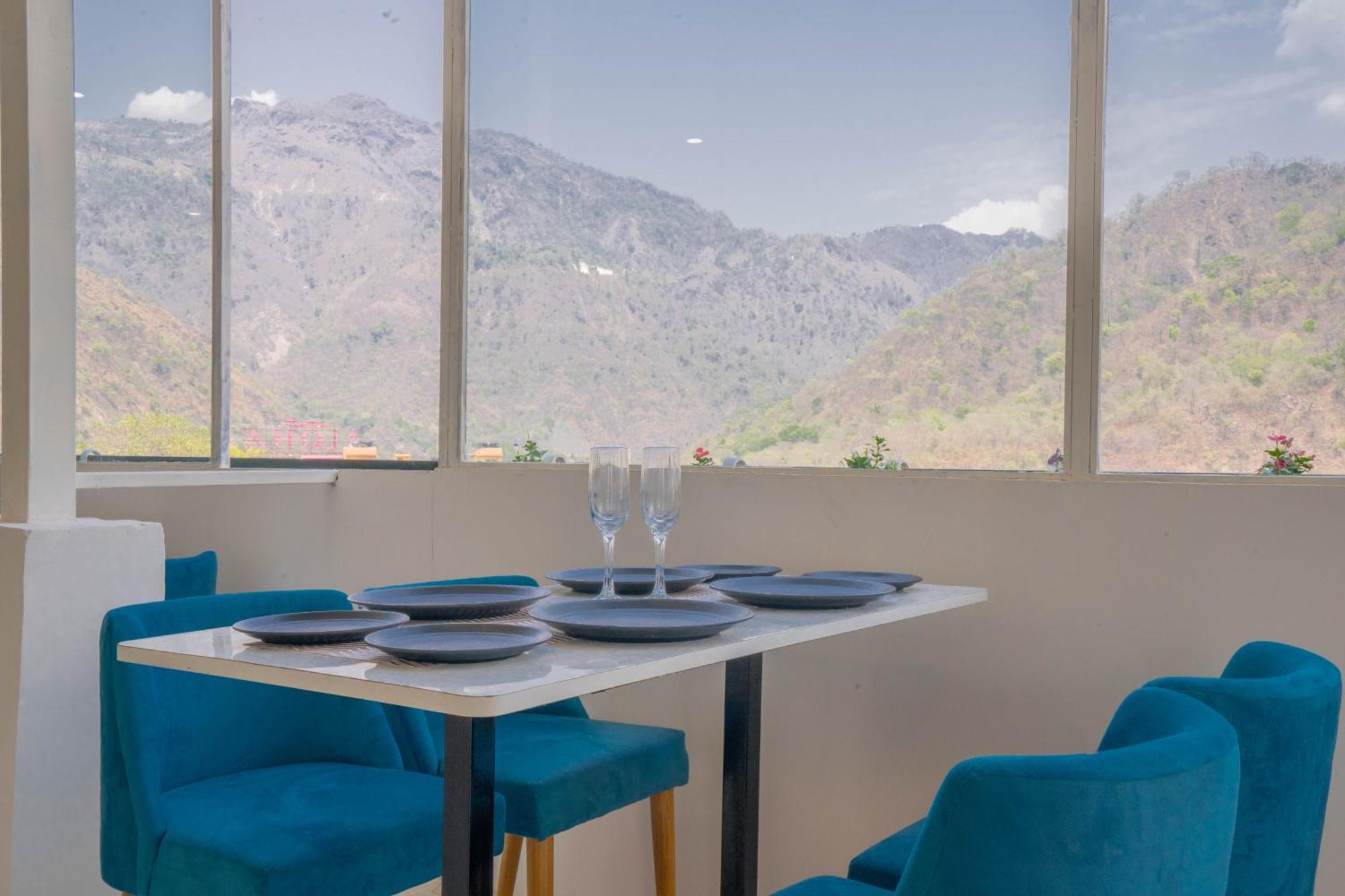 Hotel Perfectstayz Alpine Retreat