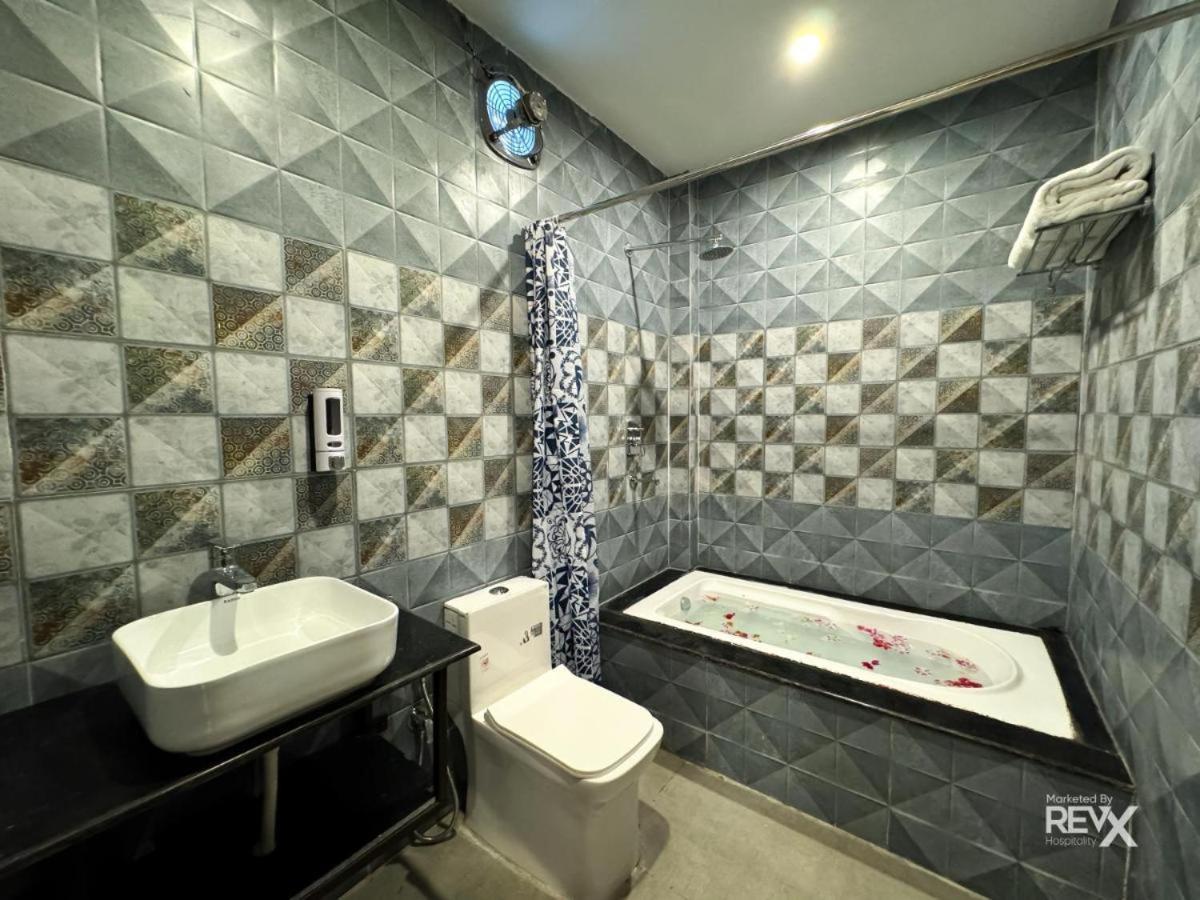 Resort Aroma Rishikesh