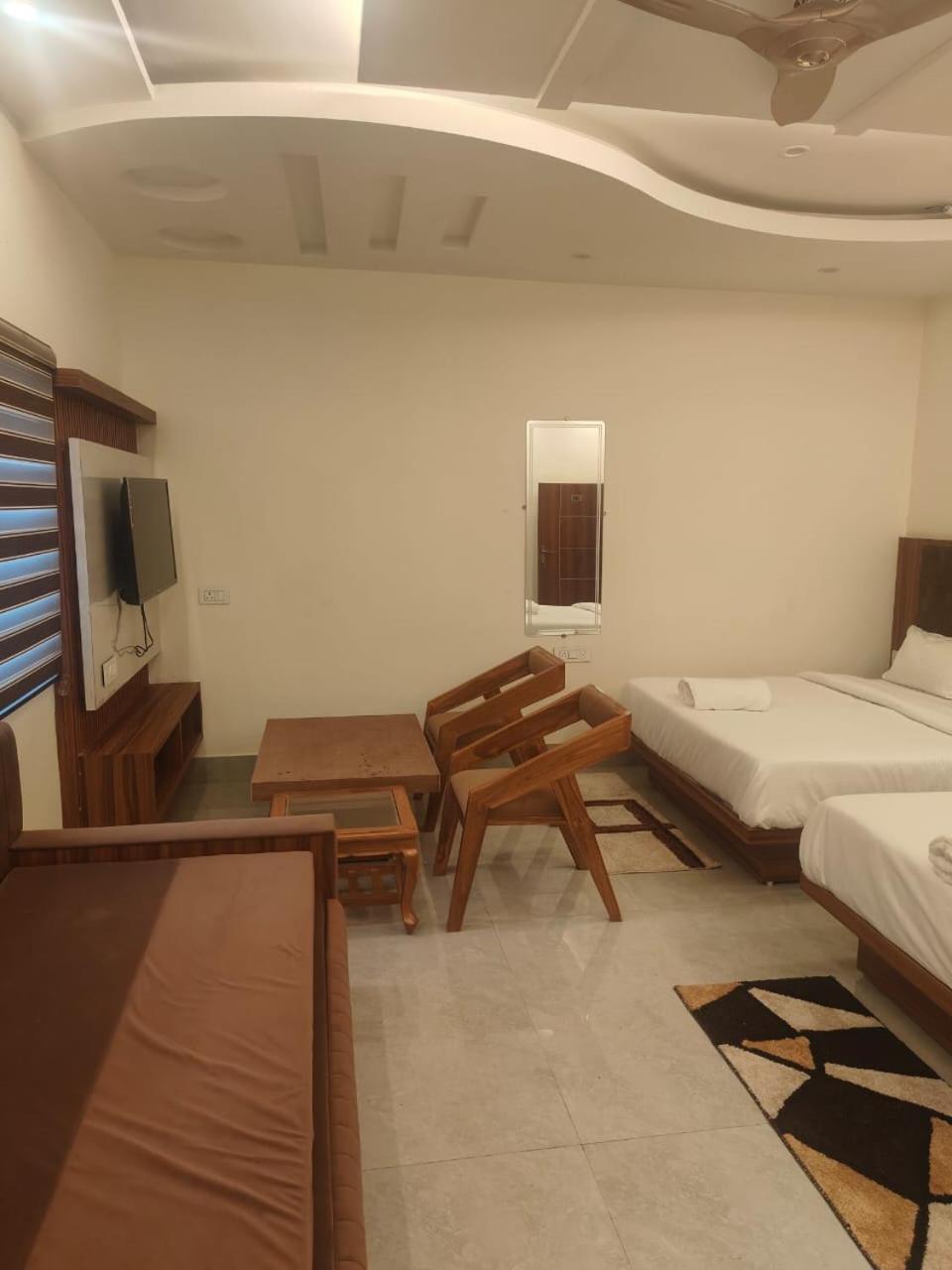Aroma Resort