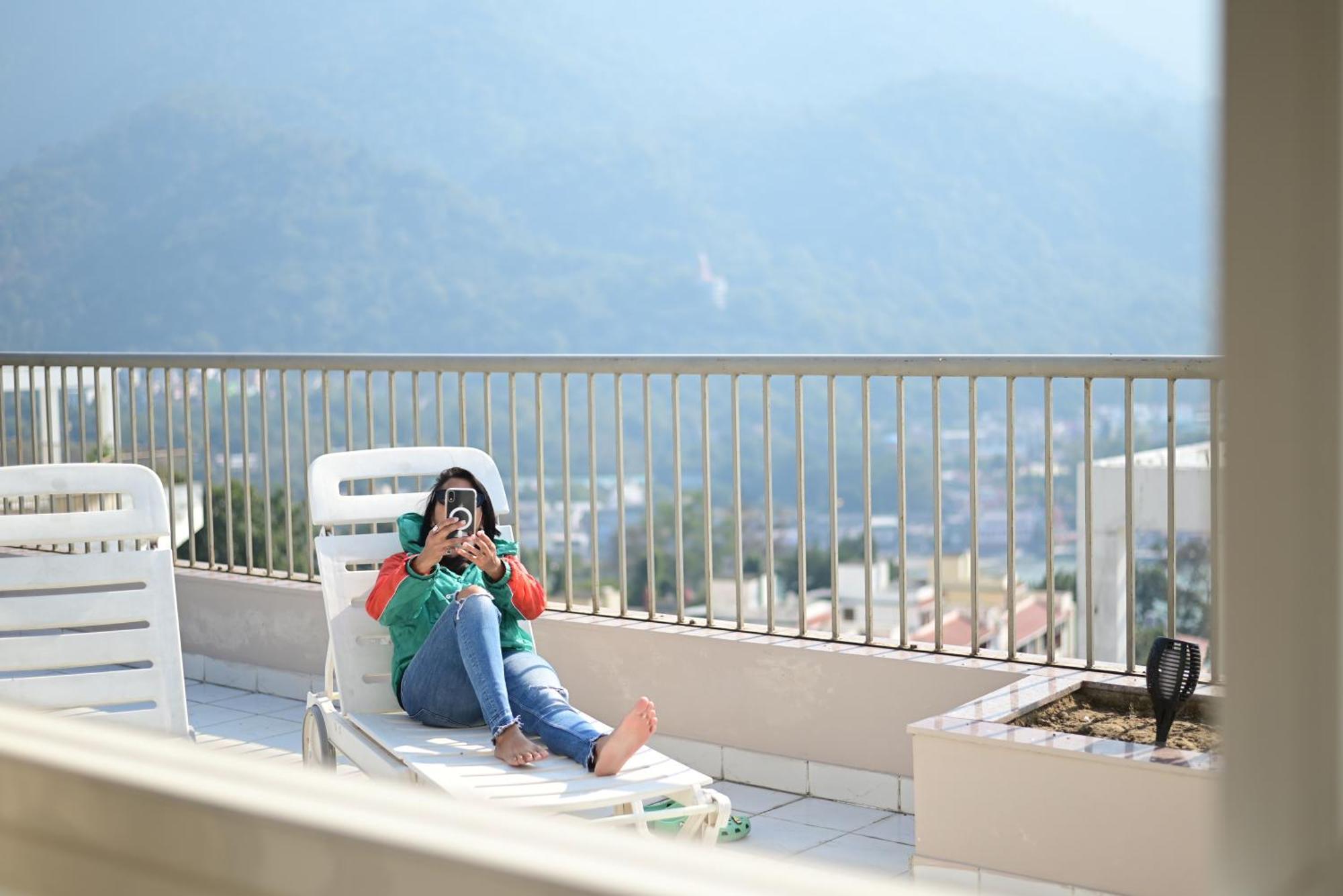 Riverscape Luxury Penthouse *