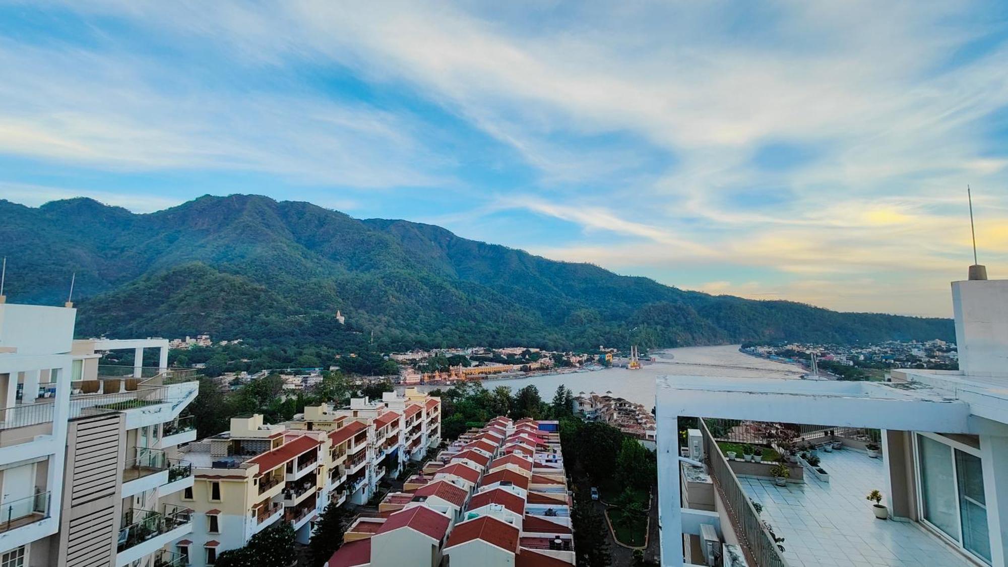 Apartment Riverscape Luxury Penthouse *