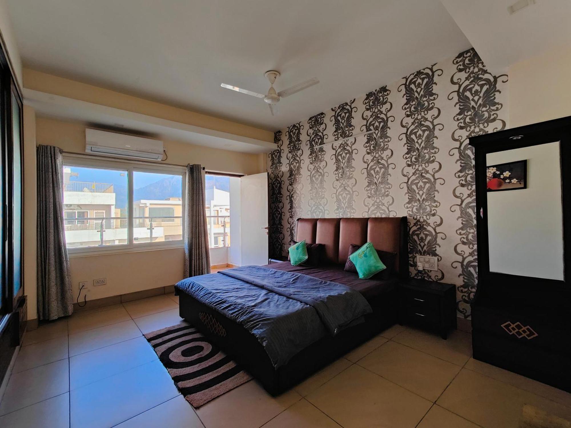 Riverscape Luxury Penthouse Apartment Rishikesh