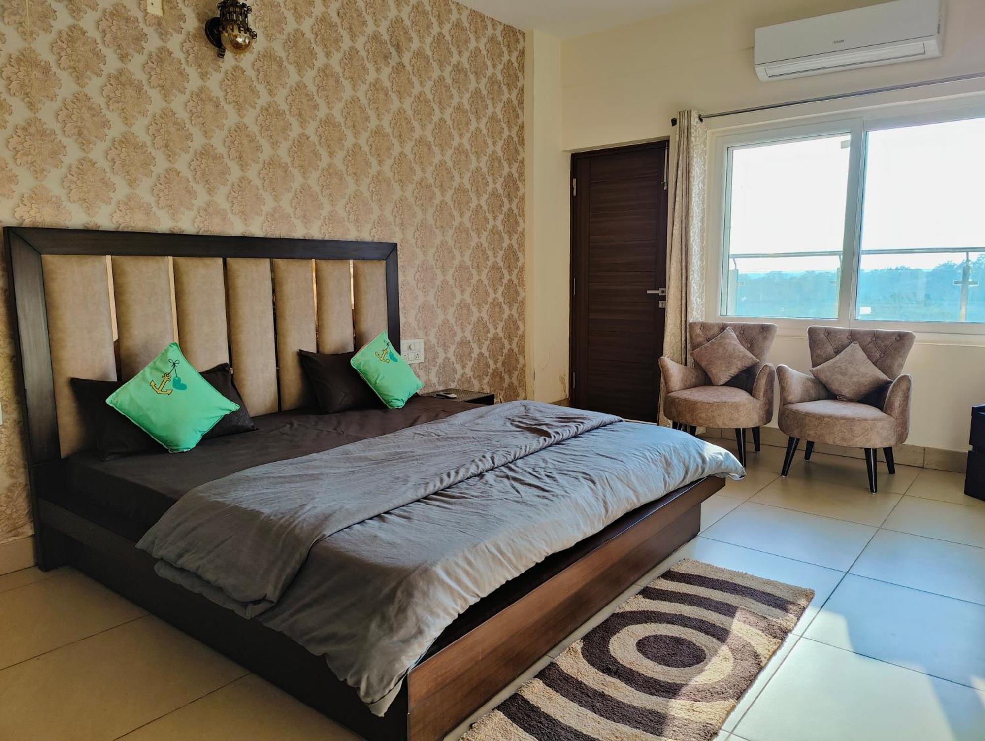 Riverscape Luxury Penthouse * Rishikesh