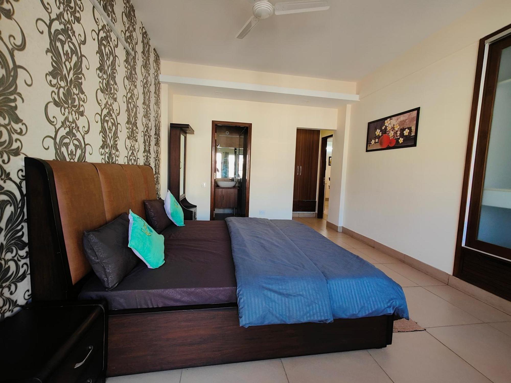 Apartment Riverscape Luxury Penthouse *