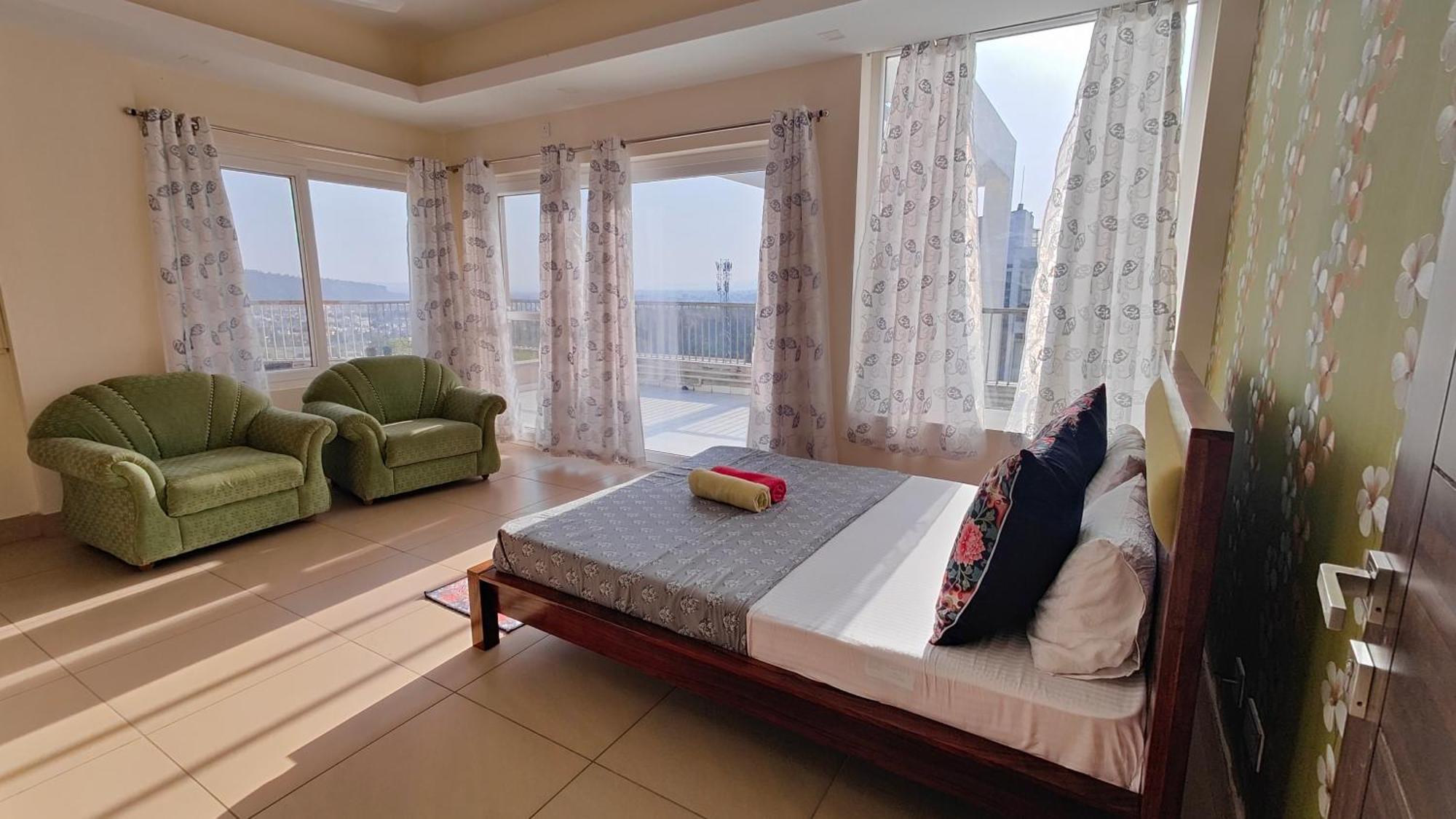 Riverscape Luxury Penthouse * Rishikesh