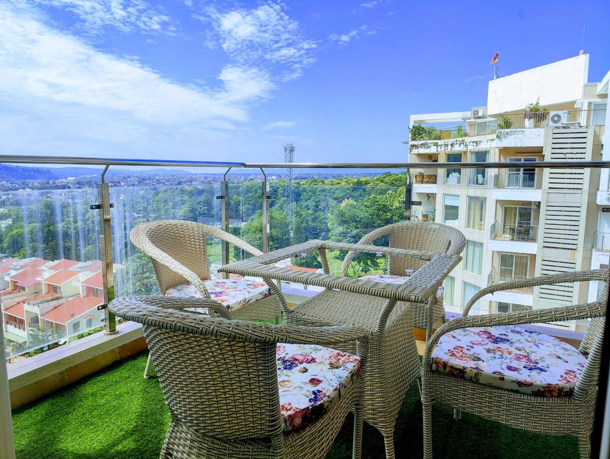 Riverscape Luxury Penthouse Apartment Rishikesh