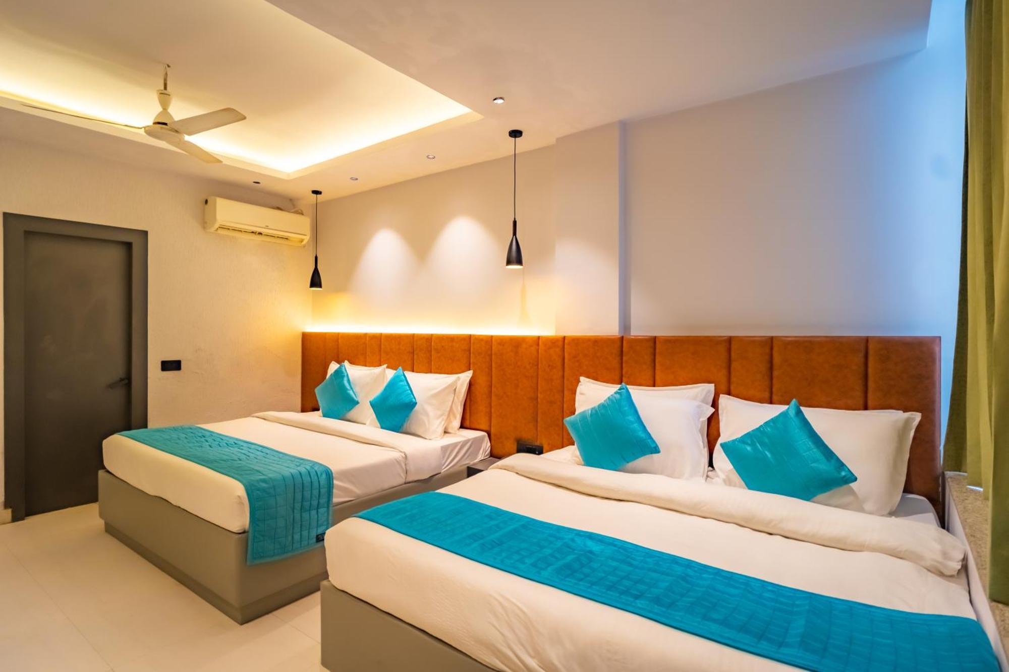 Hotel And 4*