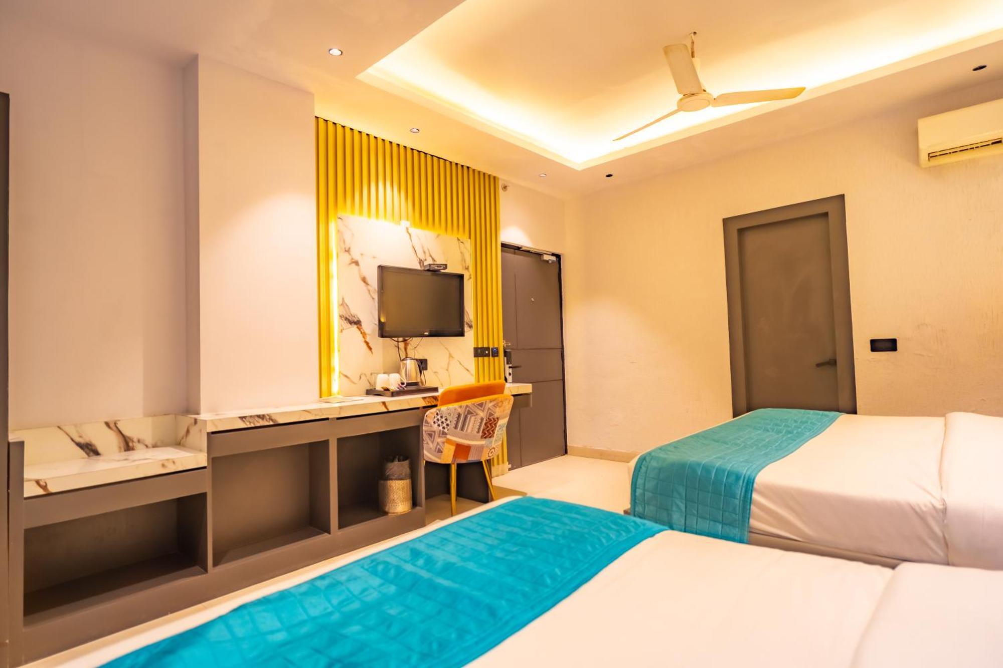 And Hotel 4*