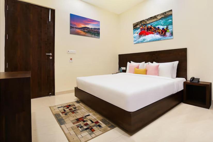 Hotel The Leisure Cave Premier 4*