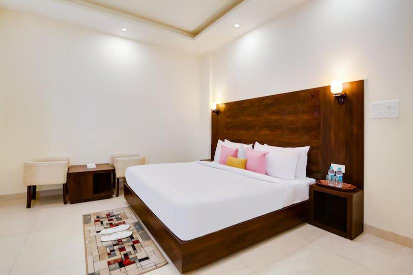 The Leisure Cave Premier Hotel